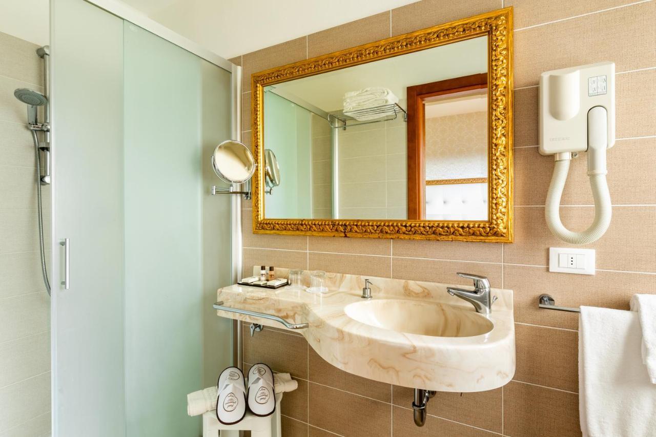 Hotel Mazzanti Milano Marittima Eksteriør bilde